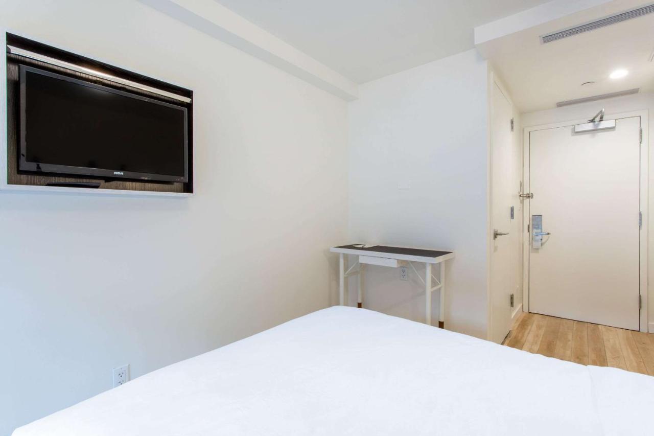 Gowanus Inn & Yard Нью-Йорк Экстерьер фото