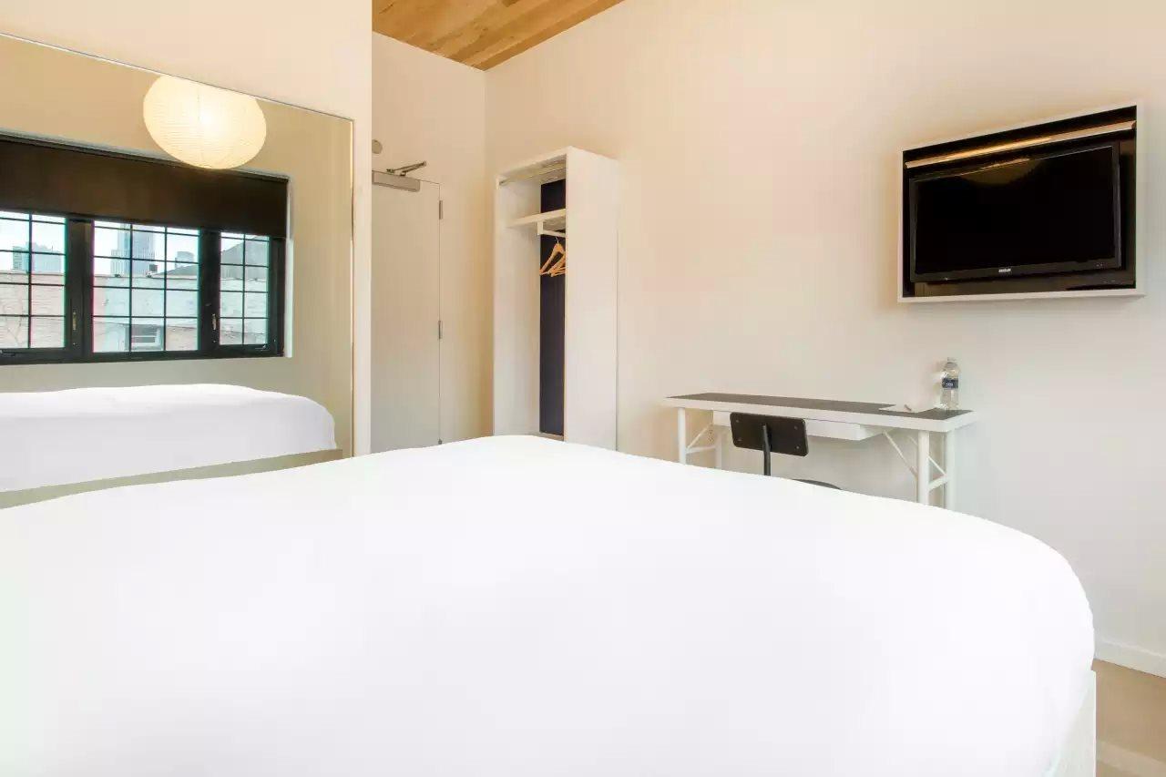 Gowanus Inn & Yard Нью-Йорк Экстерьер фото